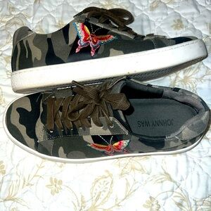 Johnny Was Camo Sneakers-7 1/2